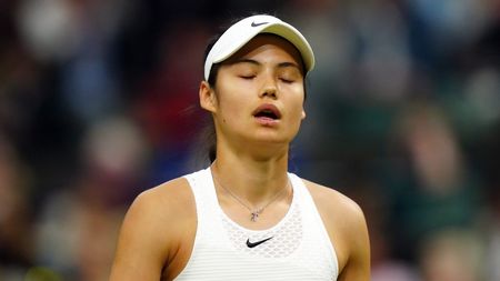 John McEnroe a stârnit controverse după ce a comentat retragerea Emmei Răducanu de la Wimbledon! Motivul neașteptat pentru care ar fi clacat britanica de origine română