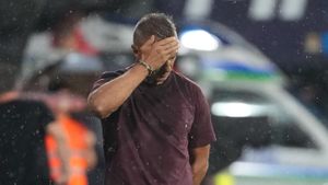 Scene uluitoare după UTA - Rapid 0-0! Daniel Pancu a început să urle: „Plec, dacă nu mă respectați”