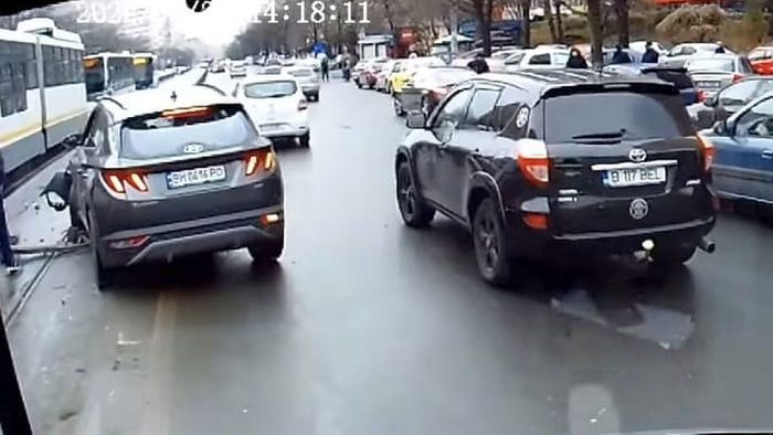 Accident provocat de un ucrainean în București! „Poate neatenție, poate oboseală, stresul părăsirii țării...” | VIDEO