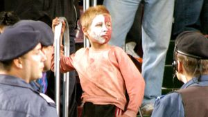 Dinamo - Rapid în imagini de colecție: fiesta „câinilor” și sărbătoarea din Giulești, cu George Copos, Ionel Dănciulescu, Nicolae Badea și Robert Ilyes între eroii de-acum două decenii!