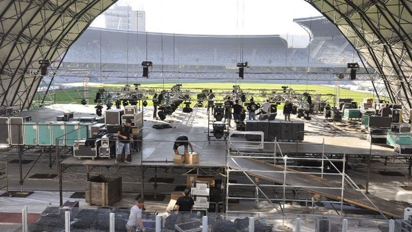 FOTO** Cu arată Cluj Arena de pe scena Scorpions! Rezistă gazonul pentru meciul cu rușii de la Kuban?