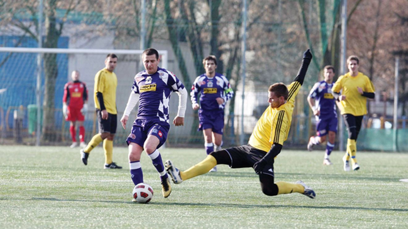 Concluzia lui Uhrin după ultimele amicale: atacul e șubred!