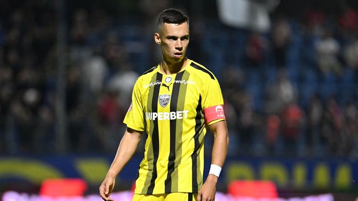 Ajax Amsterdam vrea să dea lovitura cu transferul lui Cătălin Cîrjan. Alte două cluburi de top îl doresc pe dinamovist
