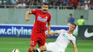 Budescu nu va putea juca în meciul tur cu Sporting! Prima partidă în care îl va folosi Dică