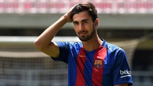 FOTO | Barcelona și-a prezentat jucătorul de 50 de milioane de euro: 