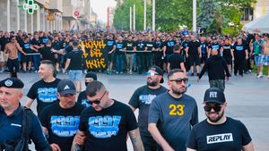 Peluza Sud 97, anunț de ultima oră! Revine pe stadioane + Mesaj jignitor pentru Mititelu