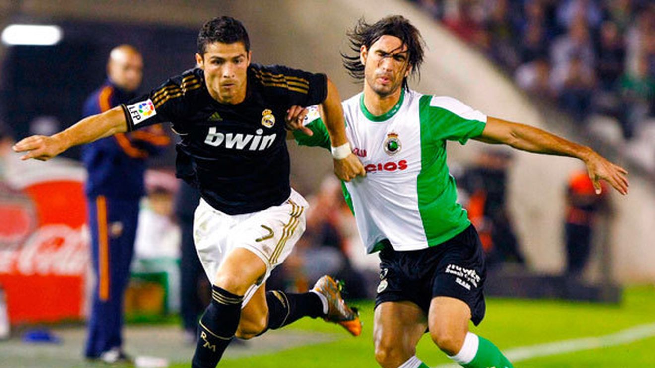 Probleme pentru granzi în Primera!** Real Madrid și BarÃ§a, ținute în șah de Santander și Valencia