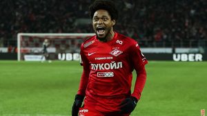 "Uitați-vă cum se topesc aceste ciocolate sub soare!" Ieșire în decor a unui club important din Rusia la adresa a trei jucători de culoare