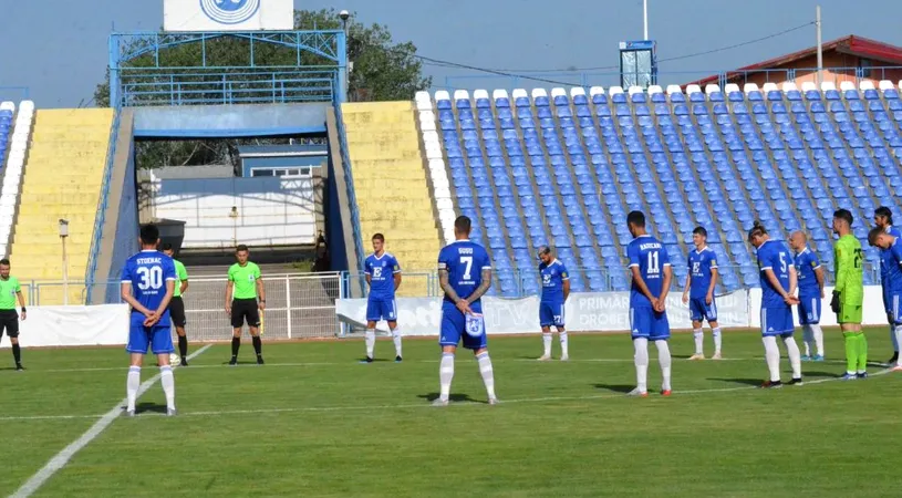 ”FC U” Craiova a scăpat de COVID-19. Fotbaliștii cu semnul întrebării au ieșit negativ la ultima testare. Lotul deplasat pentru partida cu FK Csikszereda și reacția lui Nicolo Napoli