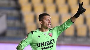 Mihai Eșanu, răspuns categoric în privința unui transfer la FCSB: „Îmi doresc să progresez!” + Ce spune despre marele derby