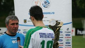 Caravana Cupei Hagi Danone** a ajuns în orașul "Regelui"!