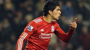 Luis Suarez a uimit Anglia cu un hattrick de senzație!** L-a UMILIT pe portarul de la Norwich cu un gol de la 40 metri