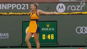 „Dai ca disperata!" Simona Halep, enervată la culme în meciul de coșmar cu Aliaksandra Sasnovich de la Indian Wells