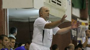 Poli învinge în derbyul salvării