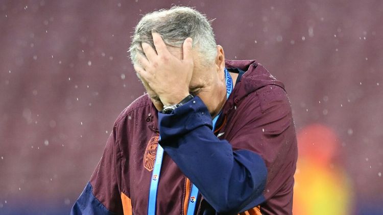 Cum l-a transformat boala pe Dan Petrescu, legendarul fotbalist din Generația de Aur: „Am nevoie să fac anumite tratamente, lucrez la sală și mă plimb prin parc”