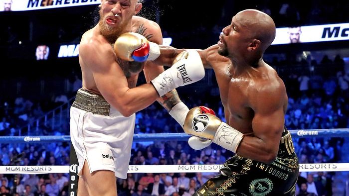 Mafia irlandeză a pus o recompensă imensă pe capul lui Conor McGregor! Mayweather îl avertizează: "Eu te-am nenorocit în 2017, ei vor avea grijă de tine în 2018"