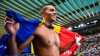 Americanii au reacționat după ce David Popovici şi-a spulberat adversarii la 200 de metri şi a intrat în istorie