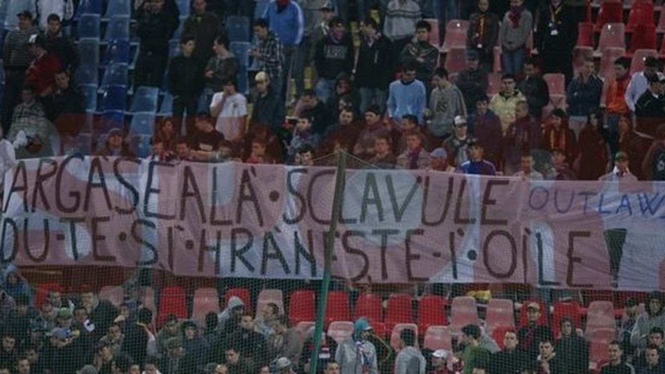 "E tragic pentru Steaua că a ajuns să fie condusă de un om ca Valeriu Argăseală!"**