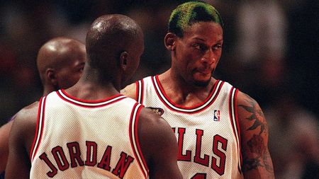 Dennis Rodman, povești fabuloase. Madonna l-a închis în cameră, ca să rămână gravidă, de Carmen Electra a divorțat după 9 zile, beție cu Kim Jong-un pe muzica din serialul „Dallas” | GALERIE FOTO