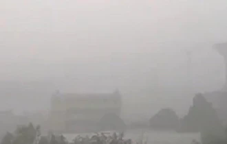 Vreme la extreme în Bucureşti: de la temperaturi de aproape 40 de grade, la ploaie torenţială, vânt şi grindină. Două mesaje RO-Alert emise succesiv