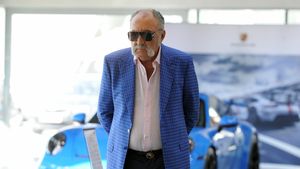 Copilul de suflet al lui Ion Țiriac, implicat într-un scandal uriaș! Fosta soție îl spiona cu banii actualului iubit dintr-un motiv incredibil