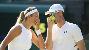 "Nicole, fă-mă să râd!" Drumul de la clipul viral de pe terenul de tenis alături de românca Elena Bogdan, la titlul de la Wimbledon cu victorie în fața Vikăi Azarenka