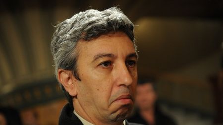 Dan Diaconescu, apariție senzațională la plajă! Ce-a făcut pe litoral
