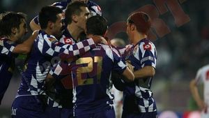 Stanciu: "Stadionul va fi plin sâmbătă**! E un meci cu încărcătură specială"