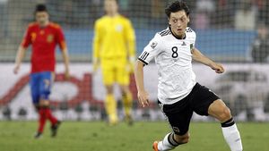 Jose Mourinho caută chilipiruri!** Vezi pentru ce sumă ar putea ajunge Mesut Ozil la Real!