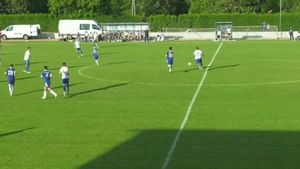 Adrian Mutu, debut cu stângul la FC U Craiova! Tehnicianul a tras primul semnal de alarmă: „N-avem soluții!”