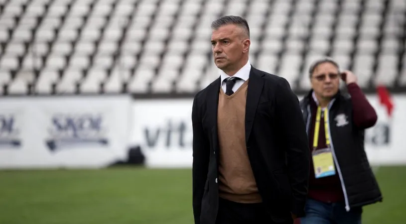 Suporterii Rapidului s-au întors împotriva lui Daniel Pancu și a jucătorilor după înfrângerea cu Reșița.** Antrenorului i s-a cerut demisia, elevilor lui să plece. Reacția lui Lucescu