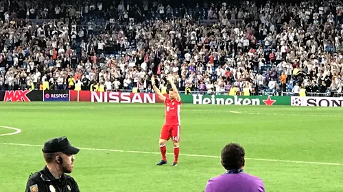 Dincolo de problemele de arbitraj! VIDEO Moment senzațional petrecut la finalul partidei Real - Bayern și mesajul LEGENDEI care și-a luat adio de la Champions League pe Santiago Bernabeu