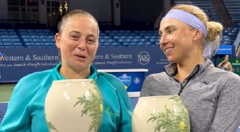 Bășcălie totală la festivitatea de premiere de la Cincinnati! Jelena Ostapenko și-a adus cățelul pe nume Balenciaga pe teren. Ce a urmat | VIDEO