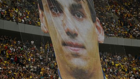 Ce a simțit fiul lui Daniel Prodan la meciul de adio al Generației de Aur, când tot stadionul i-a comemorat tatăl!