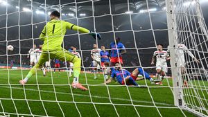 „Faceți-i un contract!”. Adversara FCSB, sfătuită să îl semneze pe campionul mondial