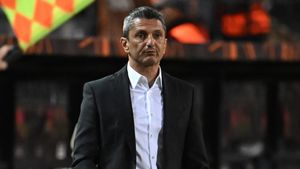 Răzvan Lucescu, ademenit cu un munte de bani în Emirate! Șeicii lui Olăroiu au trecut la al treilea asalt, după Iordănescu și Rădoi