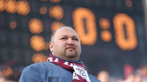 Gigi Corsicanu intervine în forță în scandalul Albu - Borza. Ce pedeapsă surprinzătoare cere șefilor de la Rapid