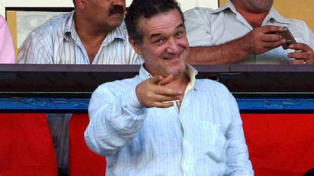 "În derby-uri pot fi oricând surprize, Dinamo poate câștiga"** Becali: "Știe și Ganea că sunt outsideri"