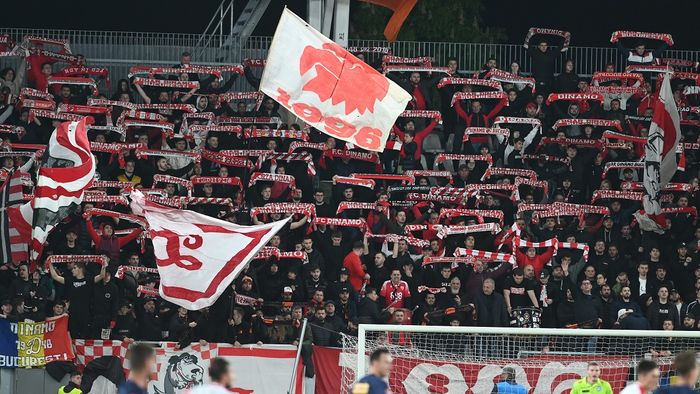Peluza Cătălin Hîldan, apel de ultimă oră înainte de Dinamo - Unirea Dej: „Orice mișcare greșită ne poate costa închiderea porților”