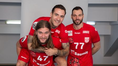 Dinamo București s-a calificat în finala Cupei României. HC Dobrogea Sud Constanța și Poli Timișoara se înfruntă în a doua semifinală, azi, de la 18:00