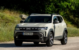 Dacia ieftinește mai multe modele, pe fondul scăderii vânzărilor. Cât vor costa Duster şi Logan