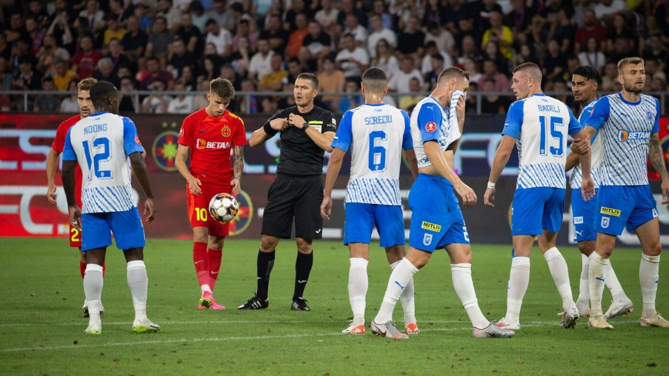 Comentatorii TV i-au făcut praf pe fotbaliștii Universității Craiova după ce FCSB a reușit golul de 3-0 într-o repriză umilitoare pentru fotbaliștii lui Mihai Rotaru! „O apărare de coșmar, într-o seară de coșmar”