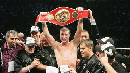 "Mulți vor să boxeze cu mine și să îmi ia centura, dar eu îl aștept pe Andrade!"