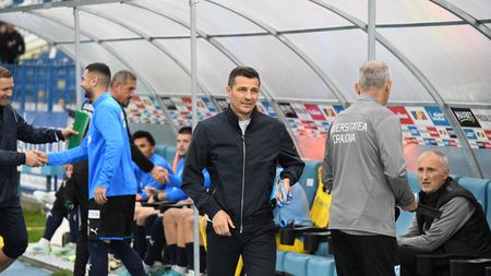 Costel Gâlcă și-a pierdut cumpătul după șocul Poli Iași - Universitatea Craiova 2-0: „Am pierdut prea multe puncte!”