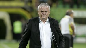 Porumboiu nu vede nicio favorită în sfertul Oțelul - Vaslui,** dar nu poate ignora un lucru: "Nu există echipă în Liga 1 cu un lot mai bun decât al nostru"
