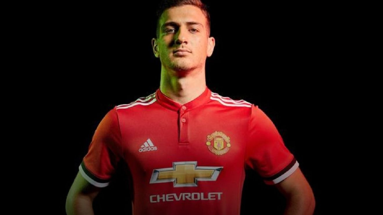 OFICIAL | Mourinho a mai dat o lovitură! Manchester United l-a transferat pe Diogo Dalot de la FC Porto