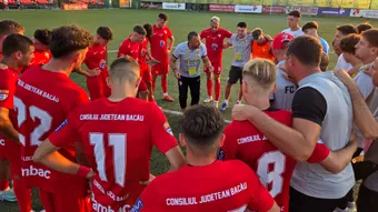 FC Bacău rămâne fără punct în Liga 2 și după jocul cu Poli Iași. Costel Enache consideră că echipa sa nu merita să piardă: ”Rezultatul este nedrept, am ratat ocazii mari. Nu am ce să le reproșez băieților”