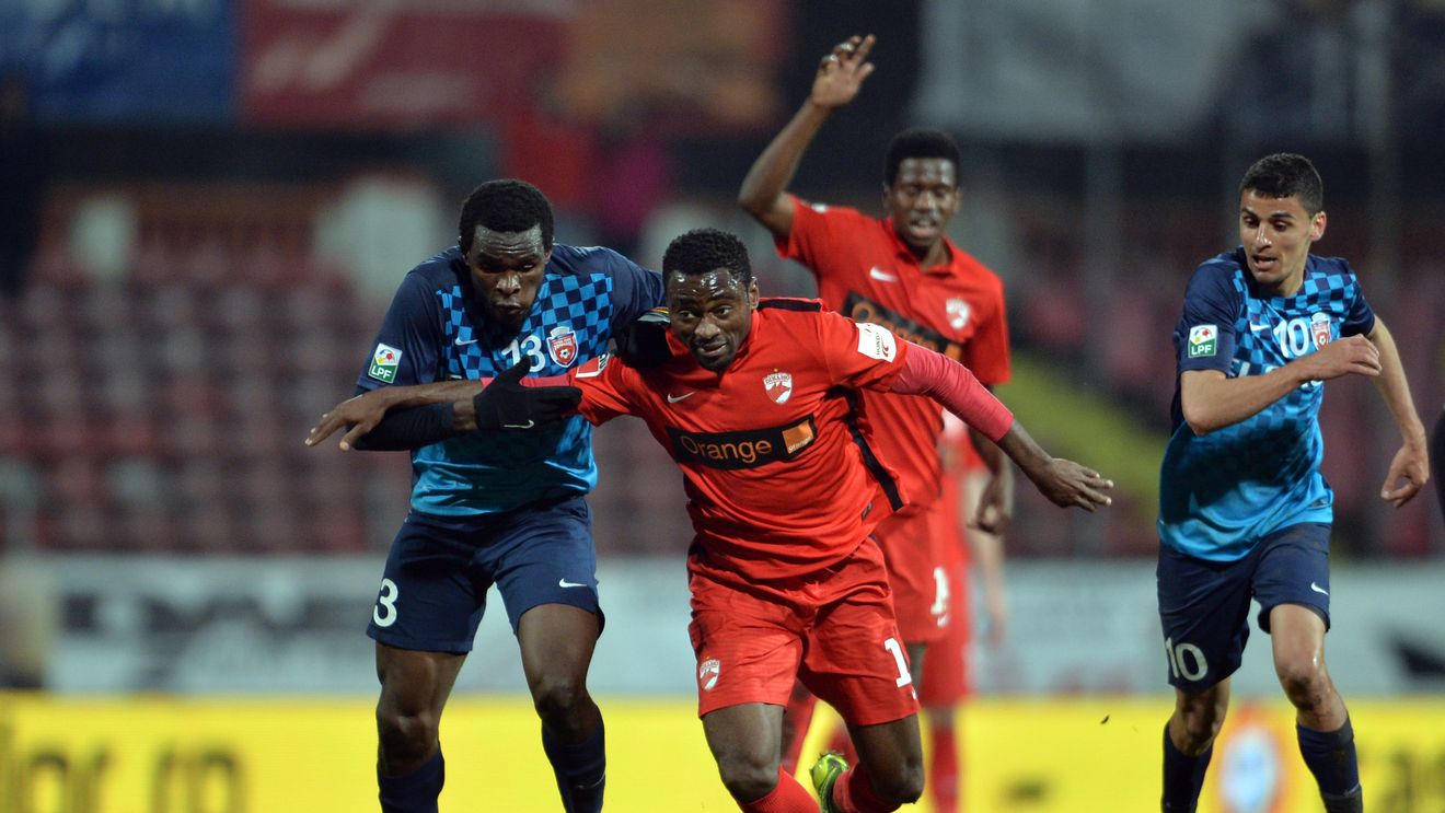 Îl mai țineți minte pe "geamănul" lui Gnohere din atacul lui Dinamo? A "rupt plasele" în Thailanda, acum începe o nouă aventură