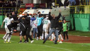 EXCLUSIV | A avut buget mai mare decât FCSB, dar a ratat titlul. "5 milioane de euro s-au plătit numai la stat". Doi fotbaliști câștigau un milion de euro pe an