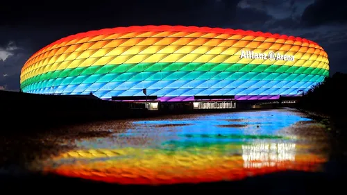 UEFA intervine în cazul stadionului din Munchen care urma să fie iluminat în culorile curcubeului! Presiunea maghiarilor a avut efect